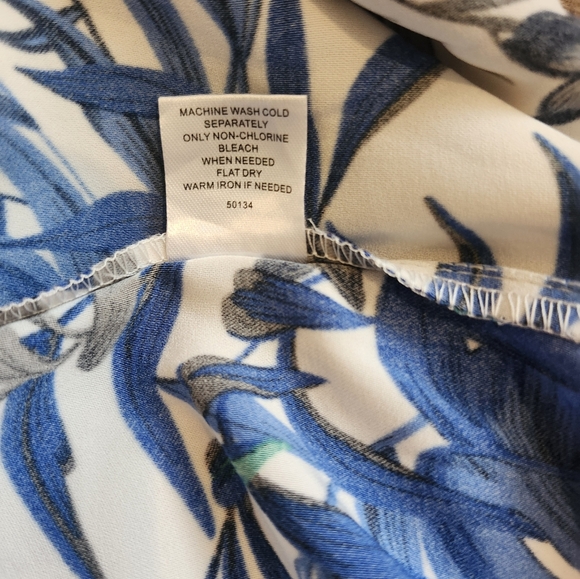 41 Hawthorn, size large, blue and white - Picture 8 of 8